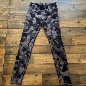 Athleta Girl Camo pants size 8/10